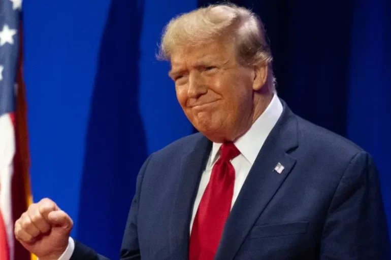 Trump's $3 Trillion Tax Bill Triggers Debt Alarm, Dollar Dips as Critics Slam Risks