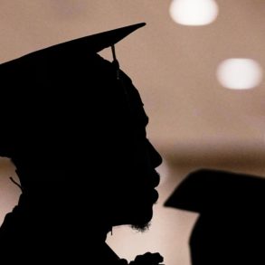 Young Graduates Face Harsh Job Market as Hiring Declines and Debt Burdens Mount Post-Pandemic